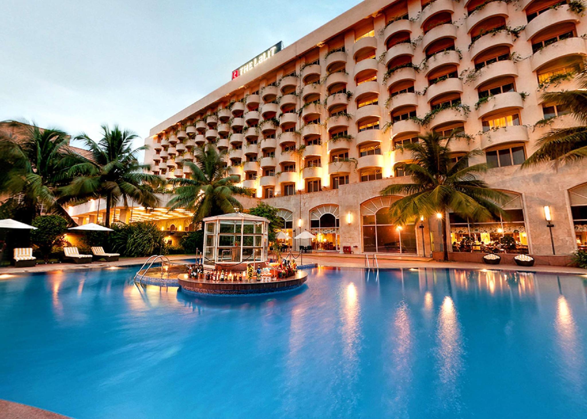 The Lalit Mumbai Hotell Eksteriør bilde The Oberoi Mumbai