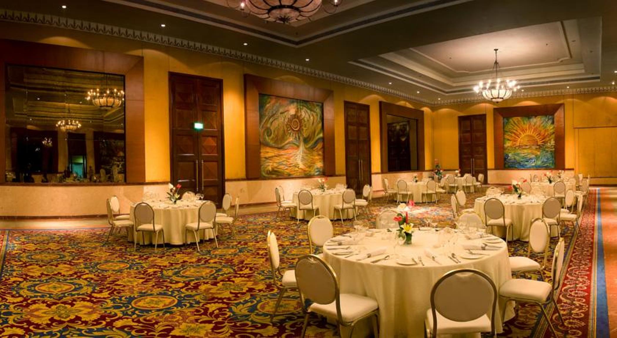 The Lalit Mumbai Hotell Eksteriør bilde The ballroom